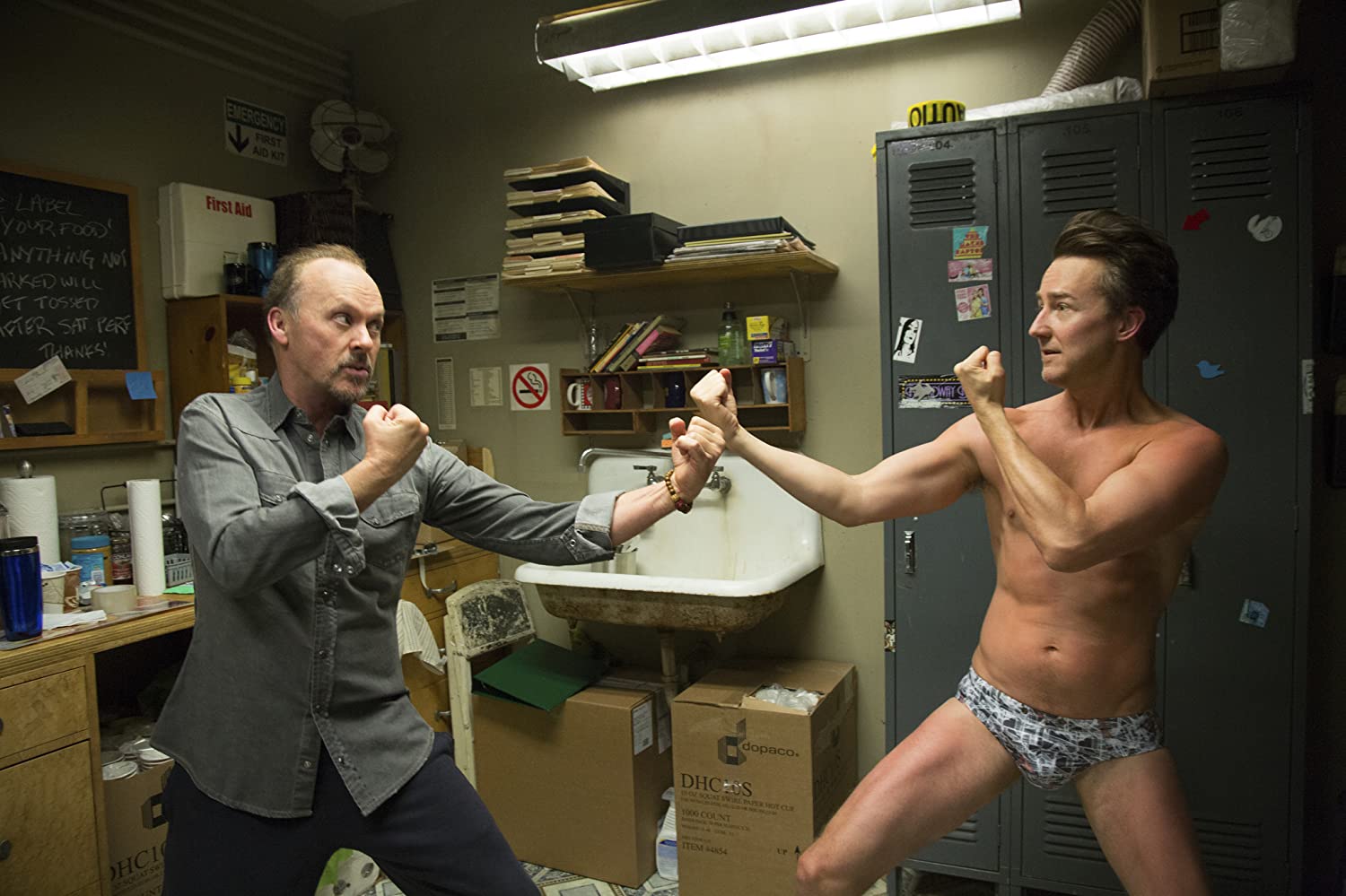 Эдвард Нортон Бердмэн. Майкл Китон Бердмэн. Birdman фильм. Бёрдмэн фильм 2014.