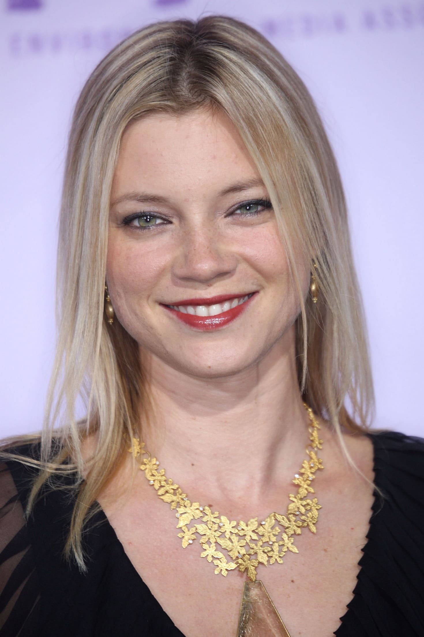 Смарт эми Amy Smart