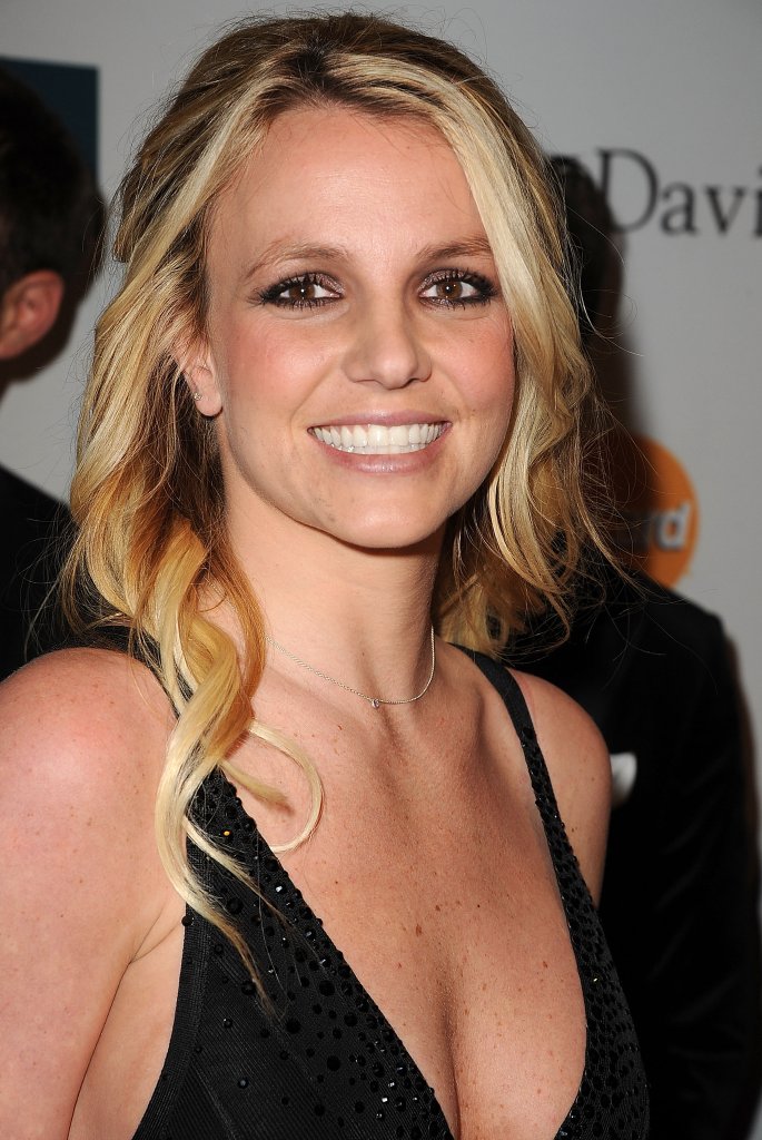 Звездная Бритни Спирс (Britney Spears) и ее вкусные прелести