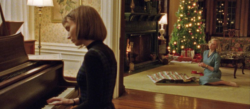 Как рождественские и новогодние фильмы создают атмосферу праздника?