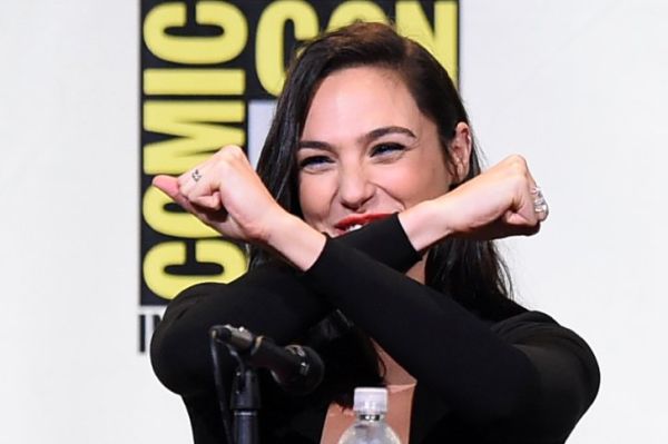 Против течения: Второй трейлер «Чудо-женщины»