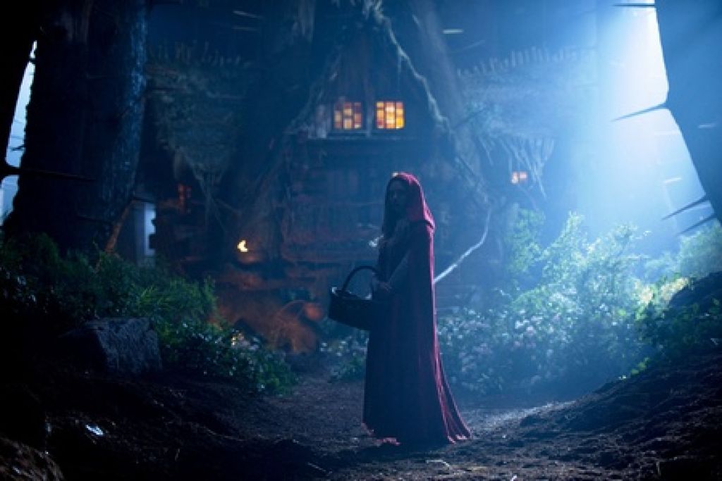 Яна поплавская красная шапочка фото из фильма