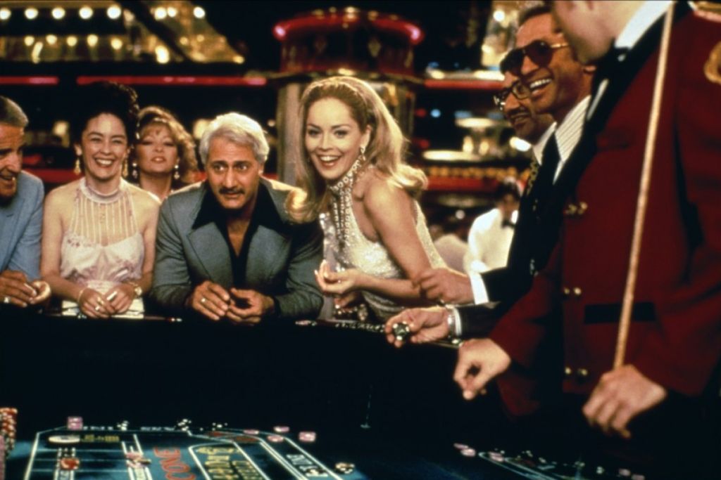 casino nude scene 1995