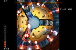Скриншот из игры «Ikaruga»