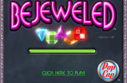 Скриншот из игры «Bejeweled»