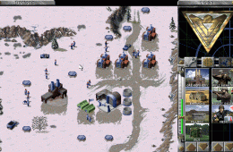 Скриншот из игры «Command & Conquer: Red Alert»