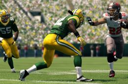 Скриншот из игры «Madden NFL 25»