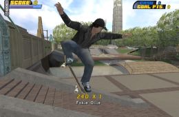 Скриншот из игры «Tony Hawk's Pro Skater 4»