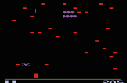 Скриншот из игры «Centipede»