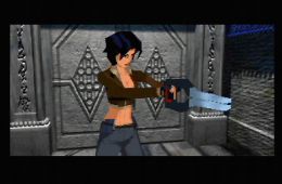 Скриншот из игры «Fear Effect 2: Retro Helix»