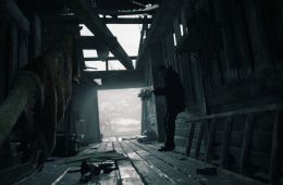 Скриншот из игры «Resident Evil Village»