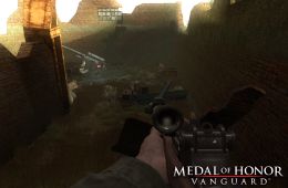 Скриншот из игры «Medal of Honor: Vanguard»