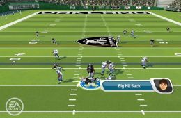 Скриншот из игры «Madden NFL 09»