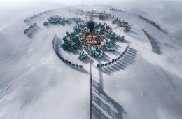 Скриншот из игры «Frostpunk 2»