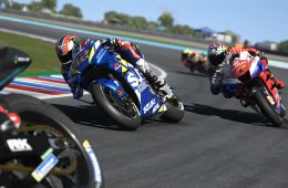 Скриншот из игры «MotoGP 20»