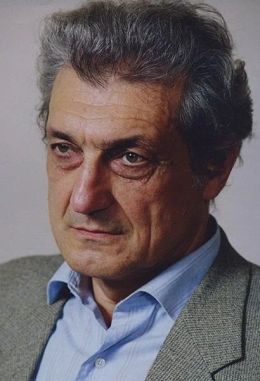 Юрий Авшаров