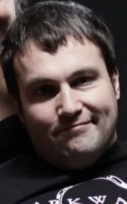 Денис Гамзинов