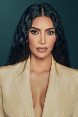 Порно видео с Kim Kardashian (Ким Кардашьян)